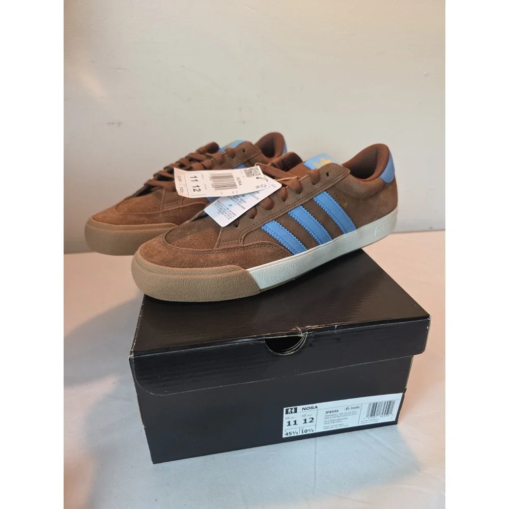 Adidas Nora Unisex New With Box Sneakers Men 11 Women 12 Brown/Blue JP8595 Skate